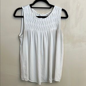 Loft Sleeveless Blouse Tie Back Pleated Chest Detail Cream Size M